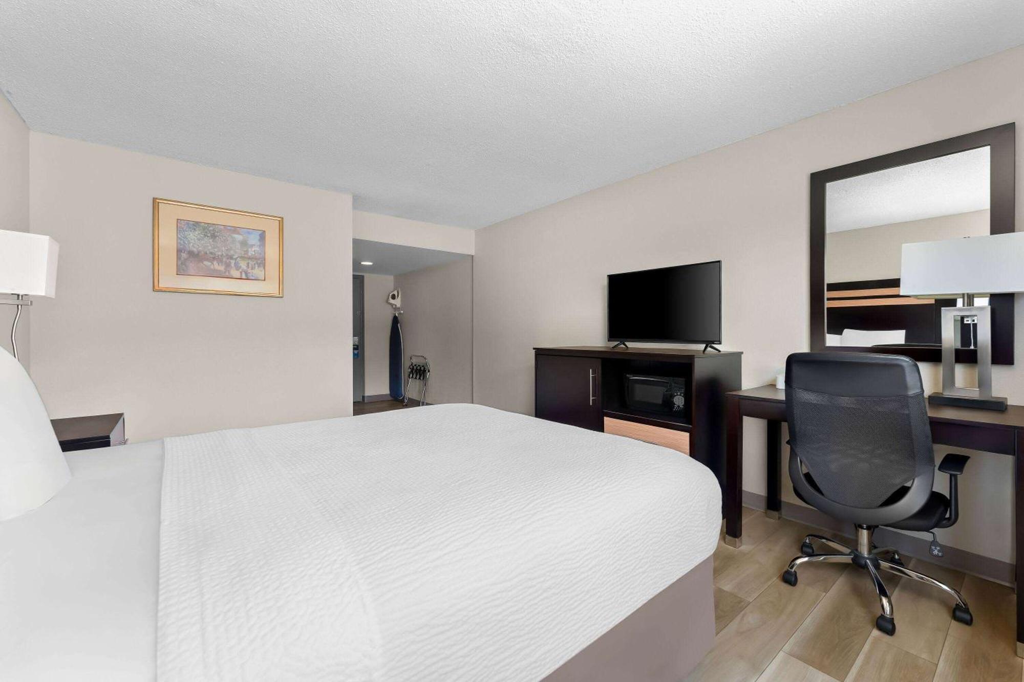 Days Inn By Wyndham Albany Suny Exterior foto